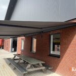 groot vrijdragend knikarmscherm balero xl in breklenkamp