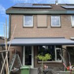 knikarmscherm ibiza plus in antracietgrijze kleur in hengelo